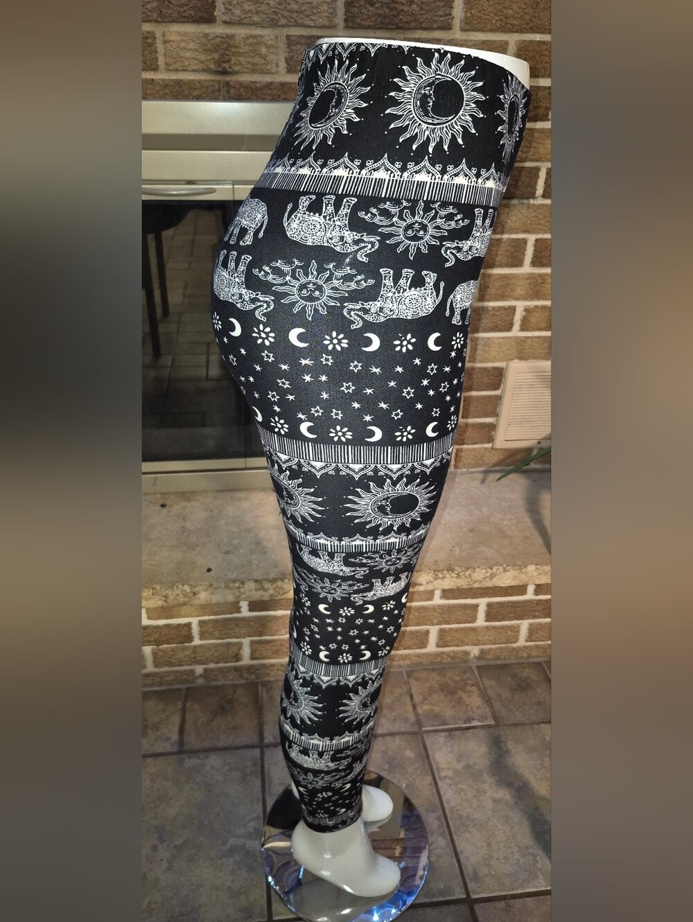 Just Cozy Leggings XS/S Tapestry Print